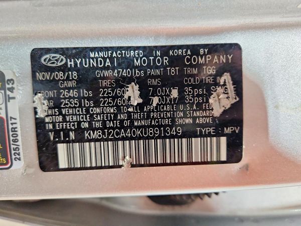 2019 HYUNDAI TUCSON SE