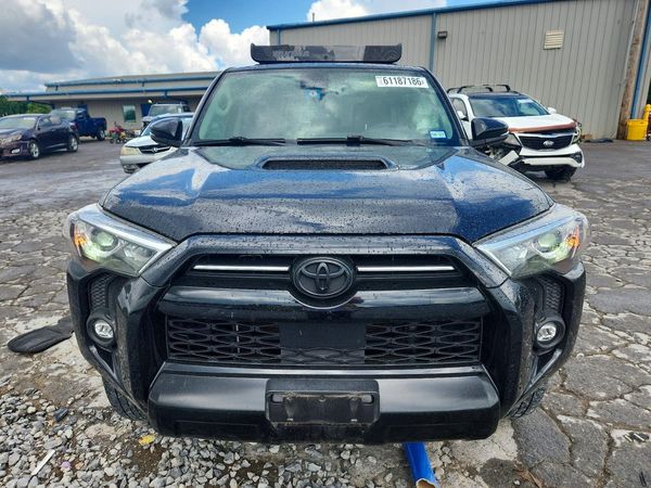 2021 TOYOTA 4RUNNER