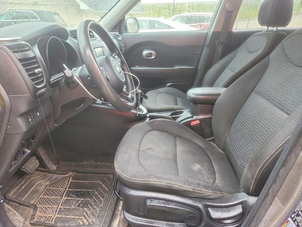 2016 KIA SOUL Exclaim