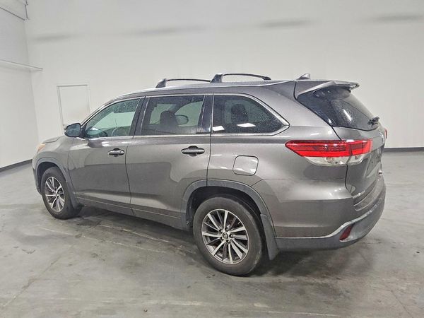 2018 TOYOTA HIGHLANDER SE/XLE