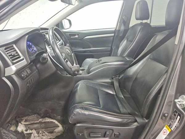 2018 TOYOTA HIGHLANDER SE/XLE