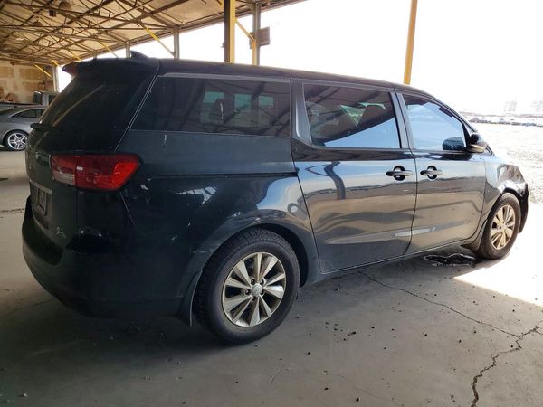 2016 KIA SEDONA L - Low level