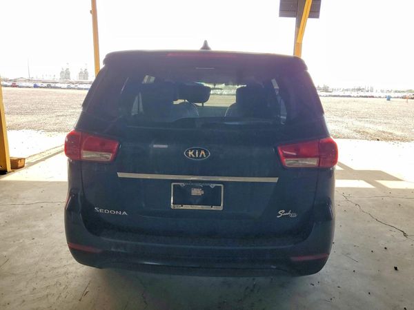 2016 KIA SEDONA L - Low level