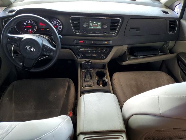 2016 KIA SEDONA L - Low level