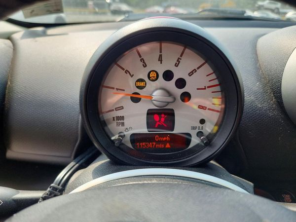 2012 MINI COOPER