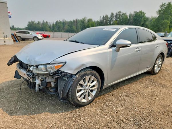 2014 LEXUS ES 300h