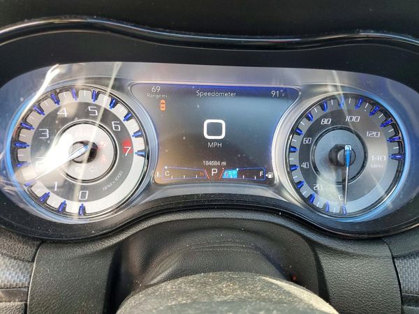 2016 CHRYSLER 300