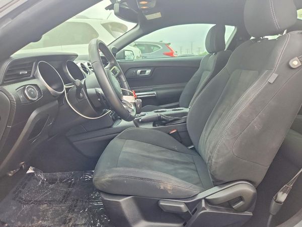 2019 FORD MUSTANG I4 Coupe
