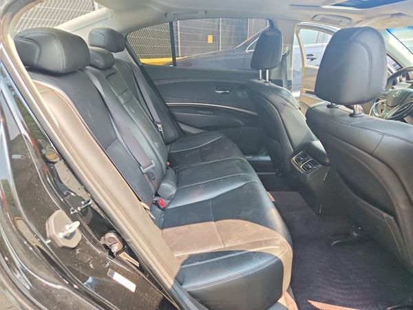 2017 ACURA RLX