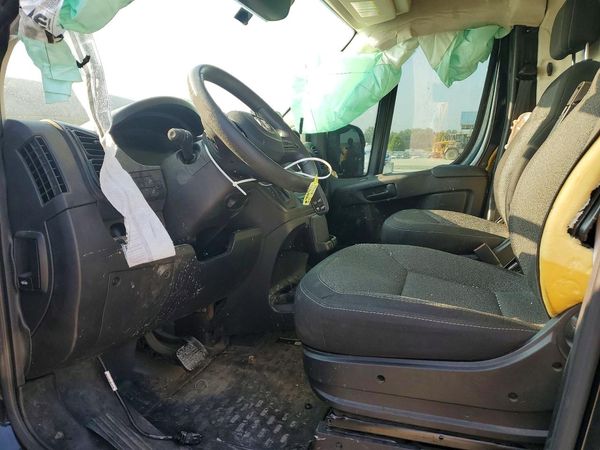 2023 RAM PROMASTER 2500 High Roof — DENT
