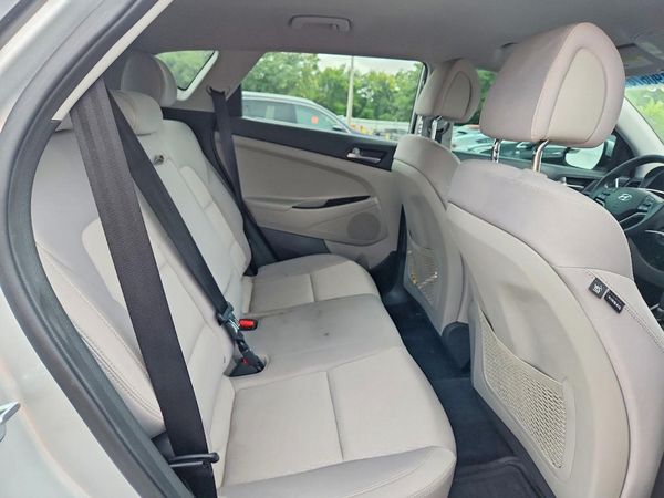 2018 HYUNDAI TUCSON