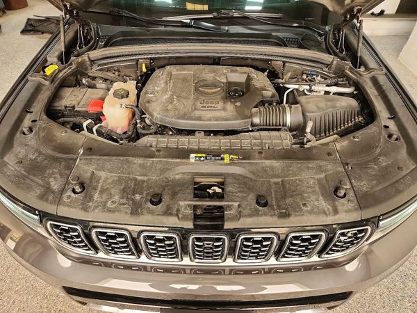 2022 JEEP GRAND CHEROKEE Summit