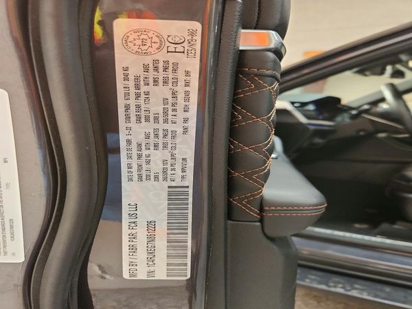 2022 JEEP GRAND CHEROKEE Summit