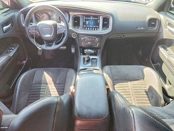 2017 DODGE CHARGER R/T