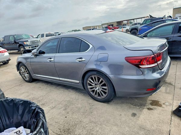 2013 LEXUS LS 460