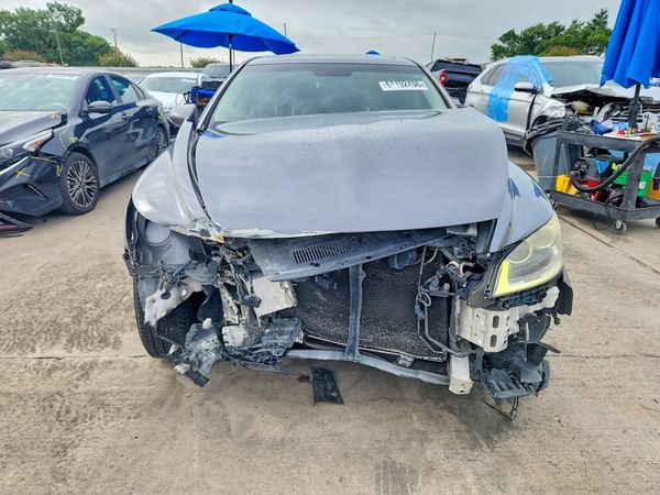2013 LEXUS LS 460