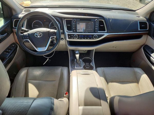 2016 TOYOTA HIGHLANDER Base/Hybrid