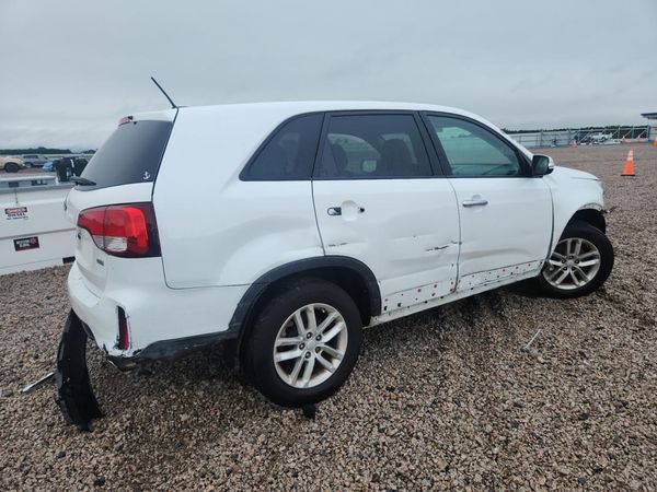 2015 KIA SORENTO GL