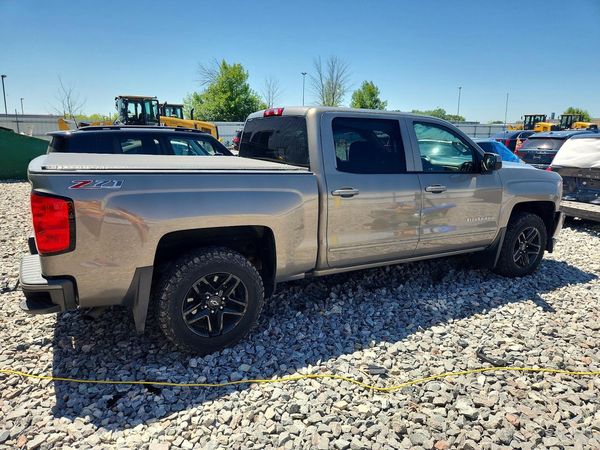 2017 CHEVROLET SILVERADO LT — PSRA