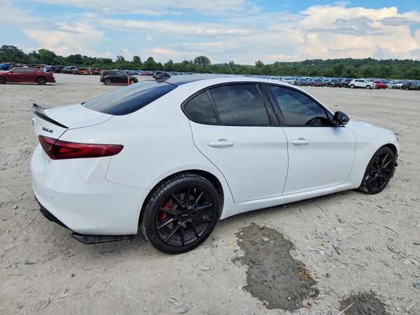 2021 ALFA ROMEO GIULIA TI AWD