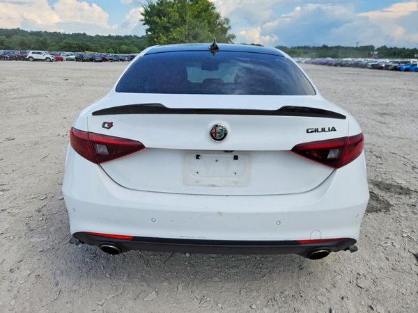 2021 ALFA ROMEO GIULIA TI AWD