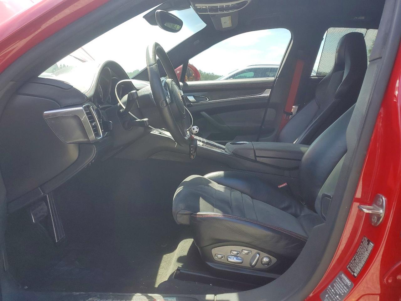 2013 PORSCHE PANAMERA