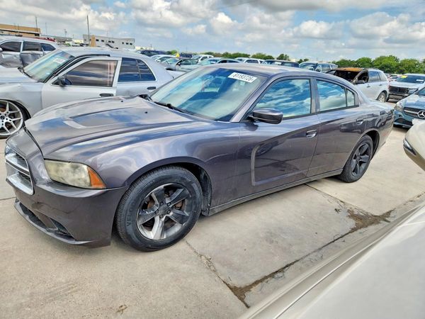2014 DODGE CHARGER SE RWD