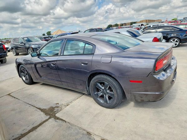 2014 DODGE CHARGER SE RWD
