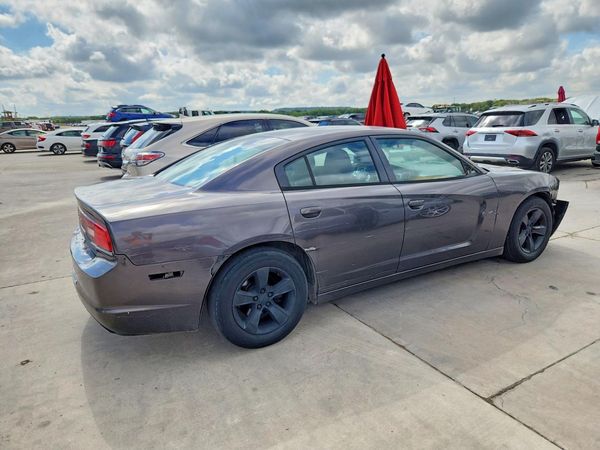 2014 DODGE CHARGER SE RWD