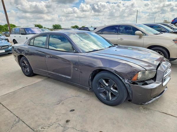 2014 DODGE CHARGER SE RWD