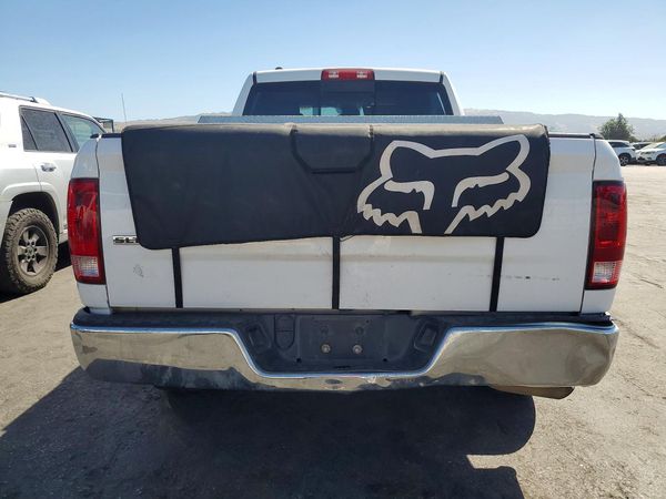 2014 RAM 1500 SLT