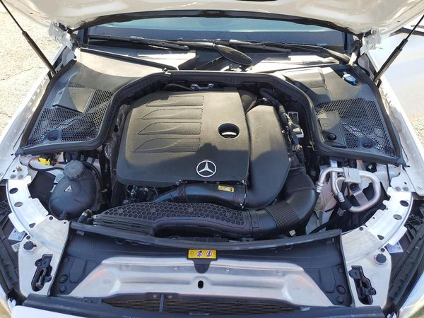 2020 MERCEDES-BENZ C C300