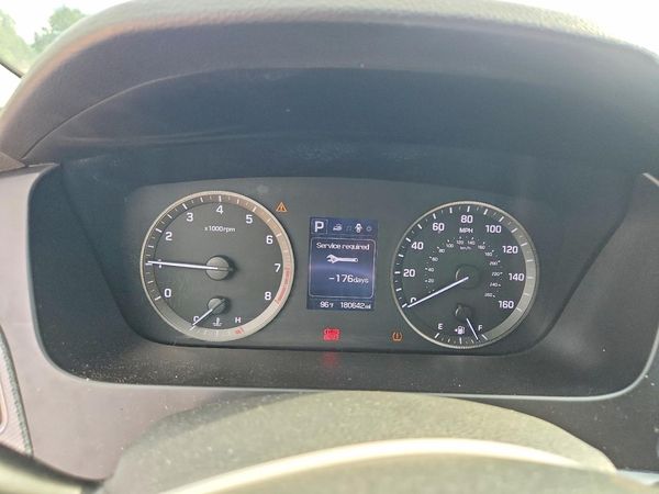 2016 HYUNDAI SONATA