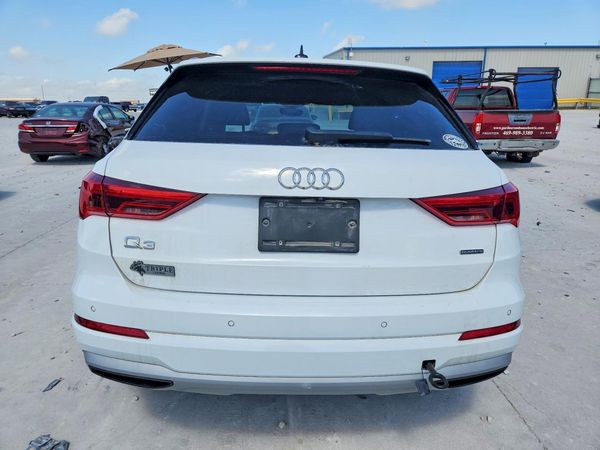 2020 AUDI Q3
