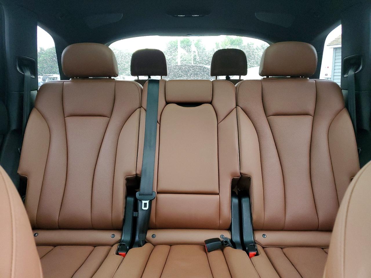 2021 AUDI Q7