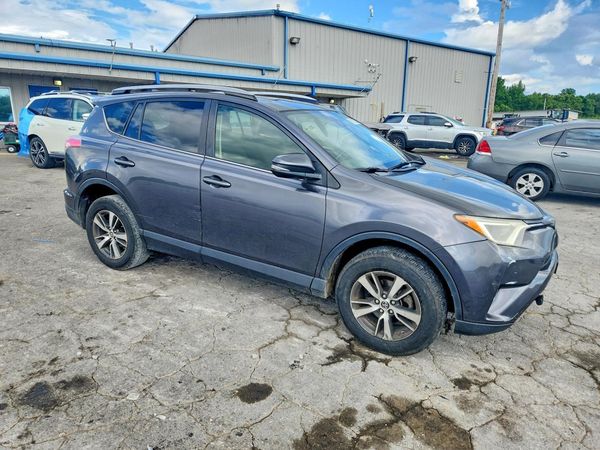 2018 TOYOTA RAV4 Adventure/XLE