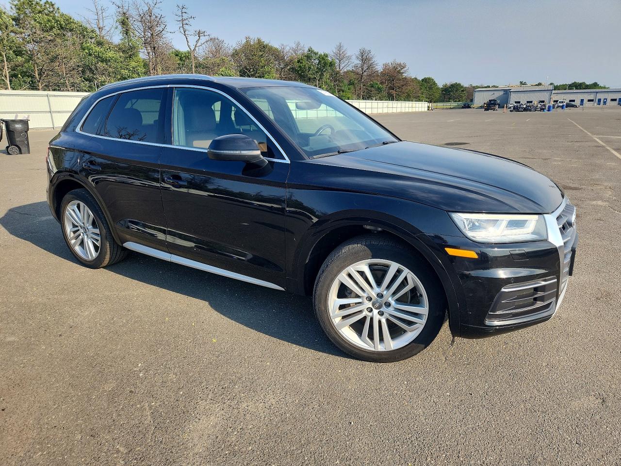 2018 AUDI Q5 quattro Premium Plus