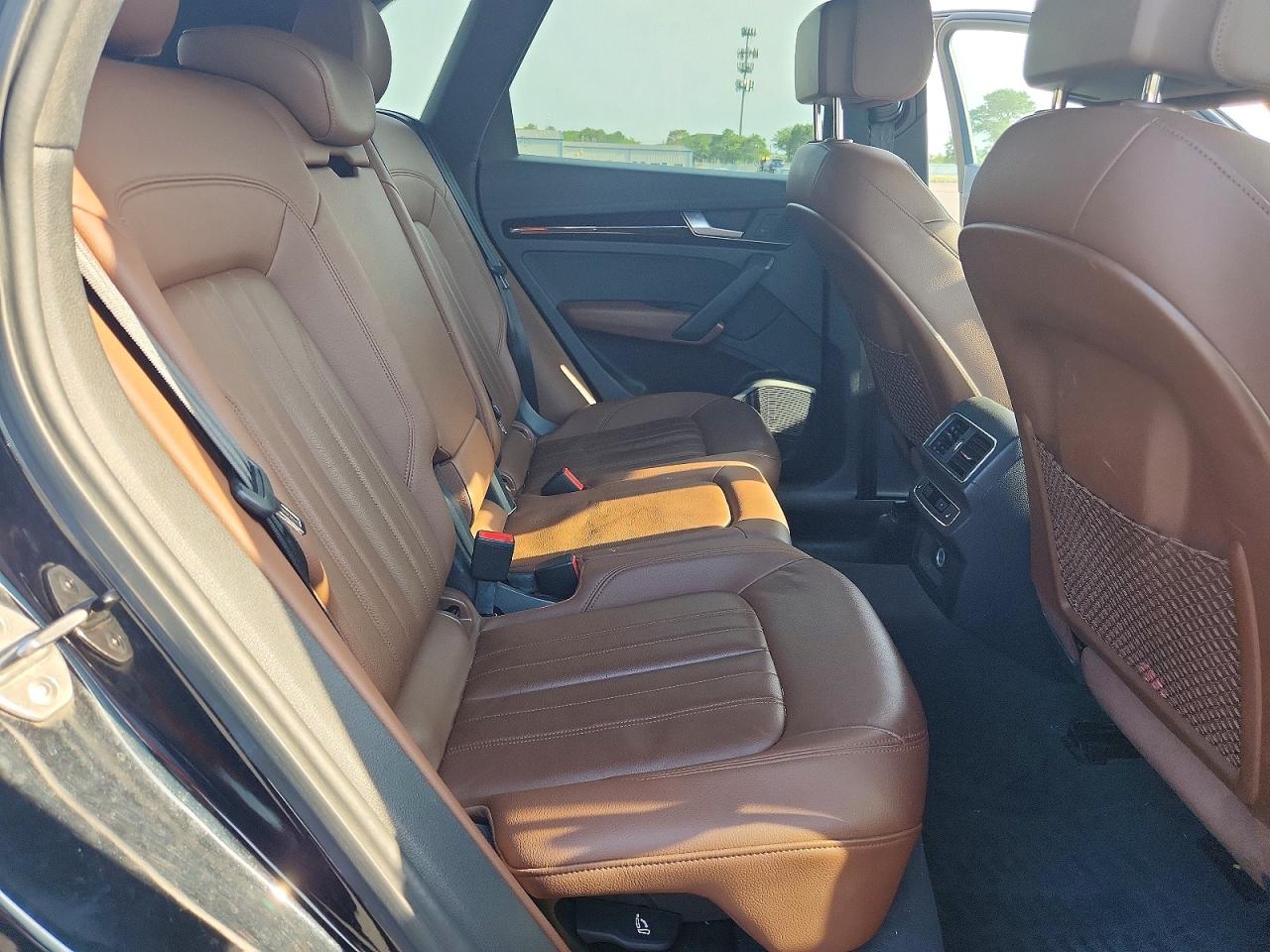2018 AUDI Q5 quattro Premium Plus