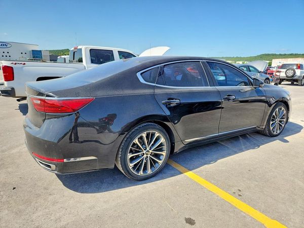 2018 KIA CADENZA
