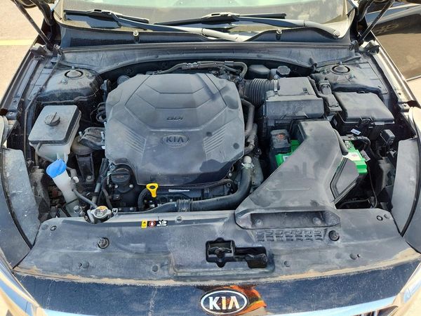 2018 KIA CADENZA