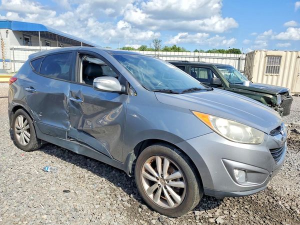 2013 HYUNDAI TUCSON