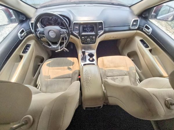 2019 JEEP GRAND CHEROKEE Laredo