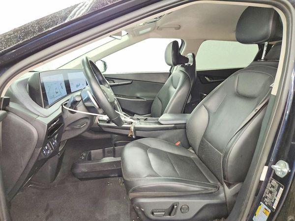 2023 KIA EV6 Light, Wind