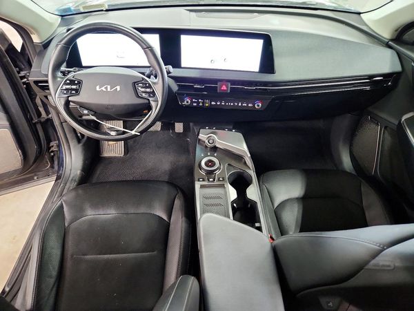 2023 KIA EV6 Light, Wind