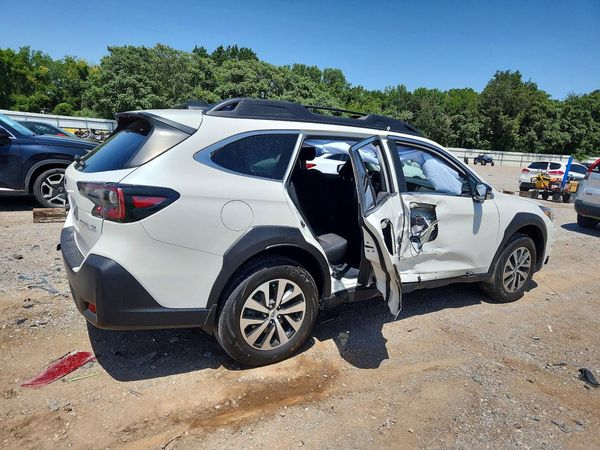2023 SUBARU OUTBACK Premium