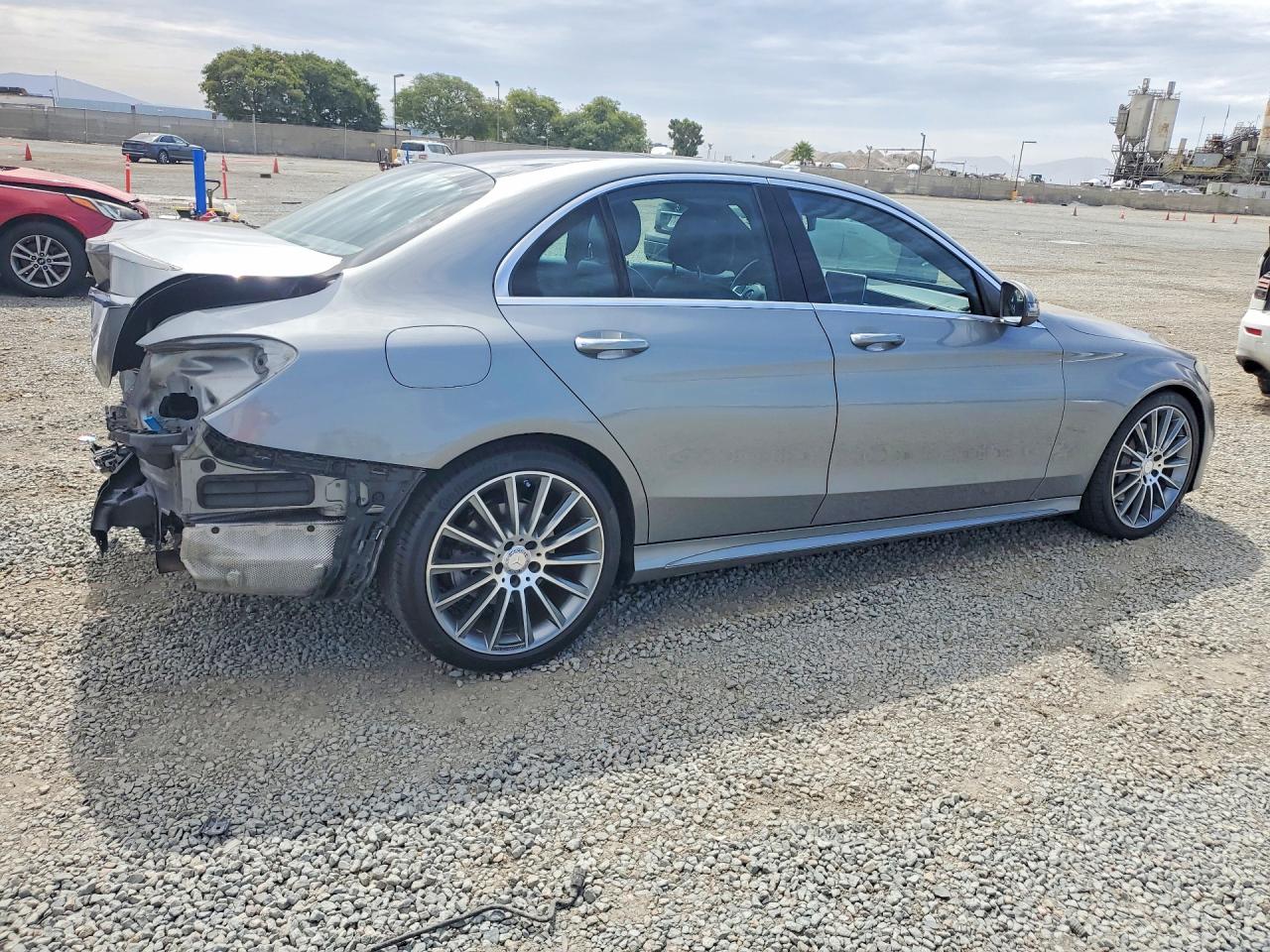 2016 MERCEDES-BENZ C C300