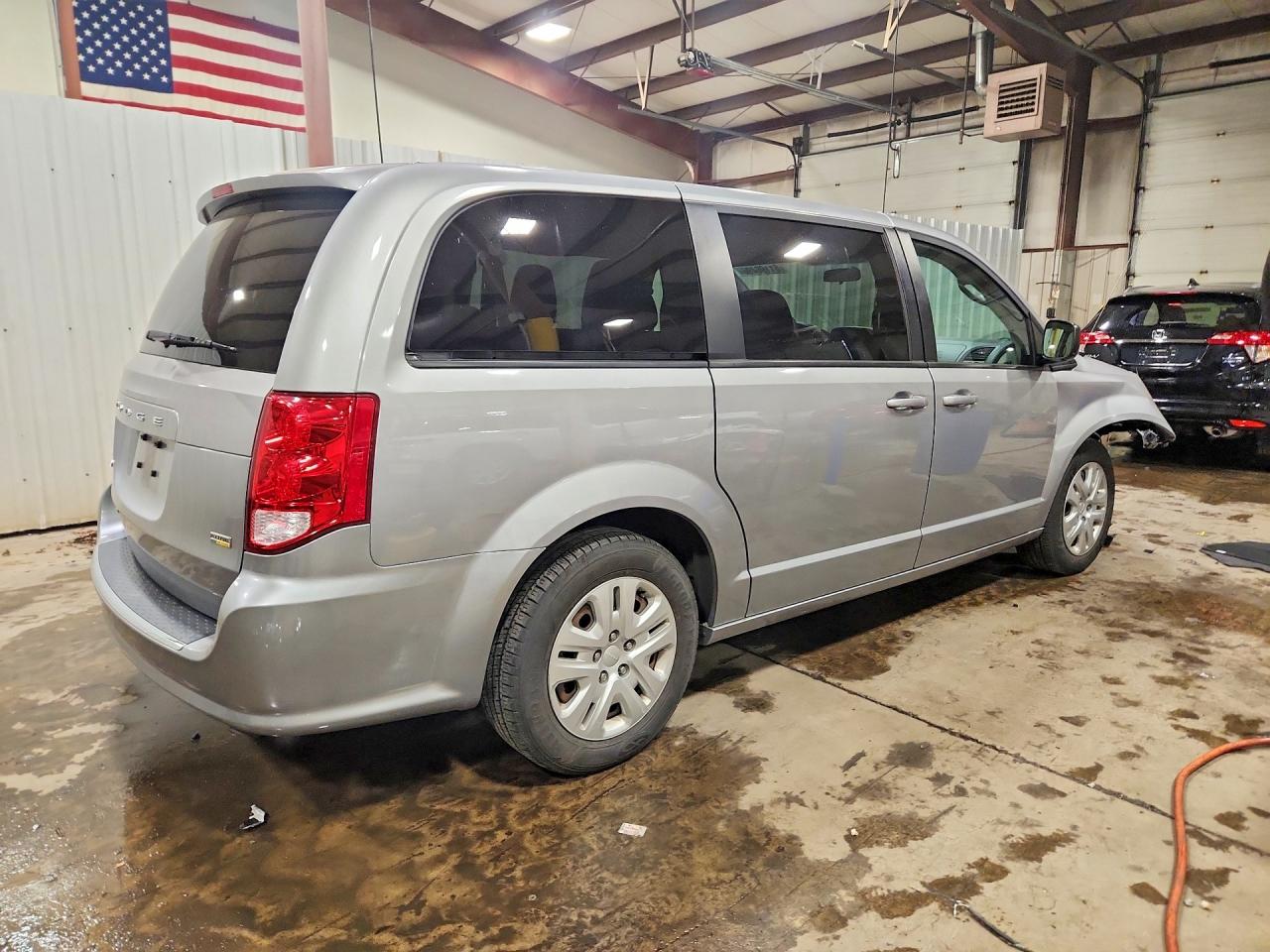 2018 DODGE GRAND CARAVAN SE