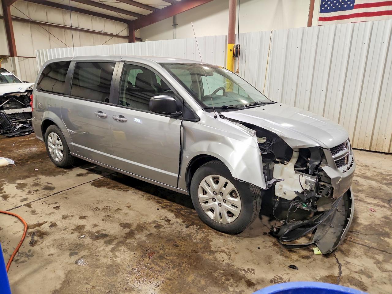 2018 DODGE GRAND CARAVAN SE