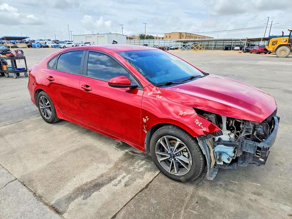 2022 KIA FORTE FE, LXS