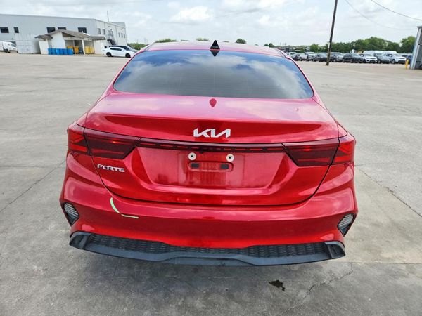 2022 KIA FORTE FE, LXS